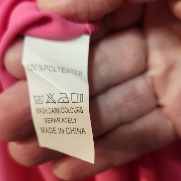 Pink Round Neck 1/2 zip Blouse size Medium - Picture 6 of 6